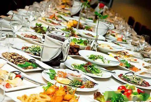 餐飲服務(wù)的56個細節(jié)，讓顧客主動帶上朋友再來